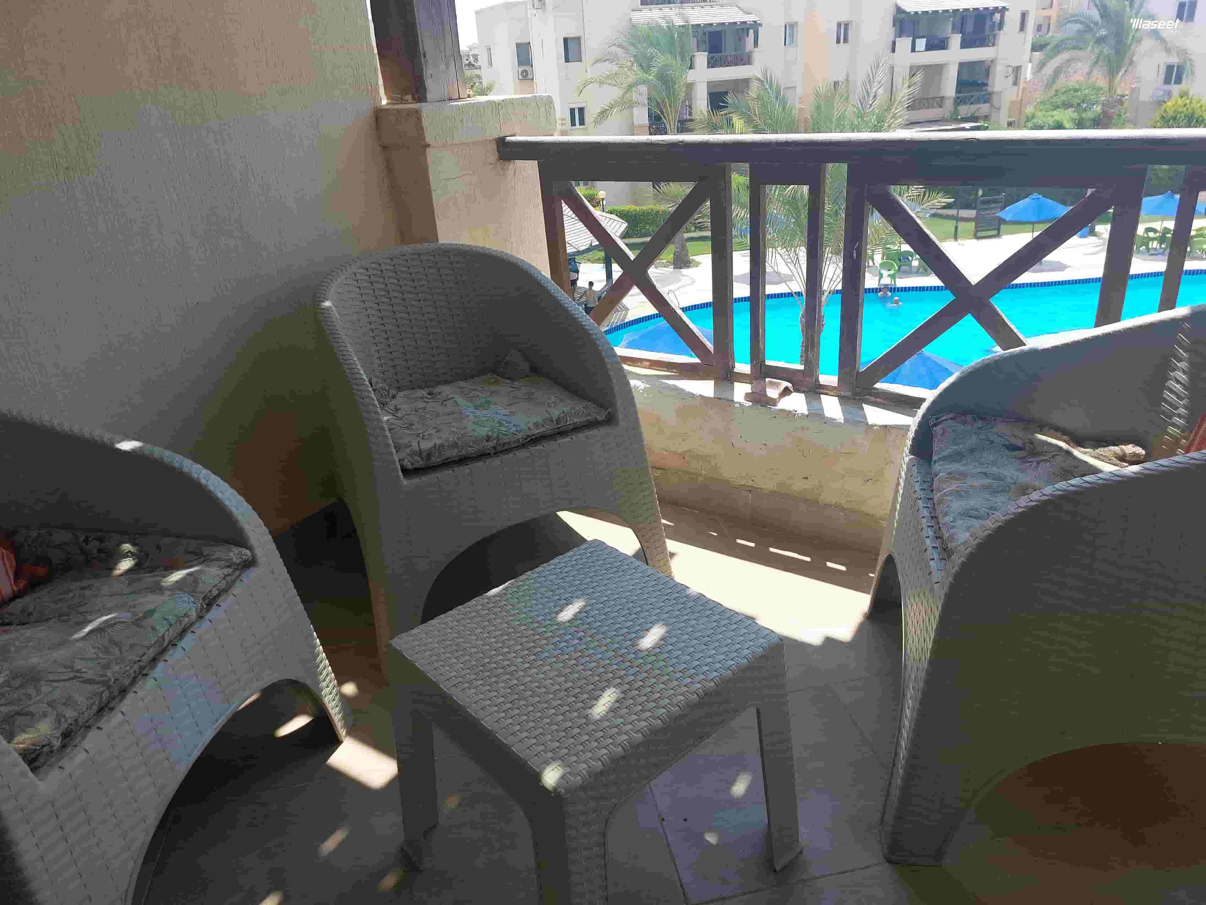 For rent an air-conditioned chalet in Nice Village 3