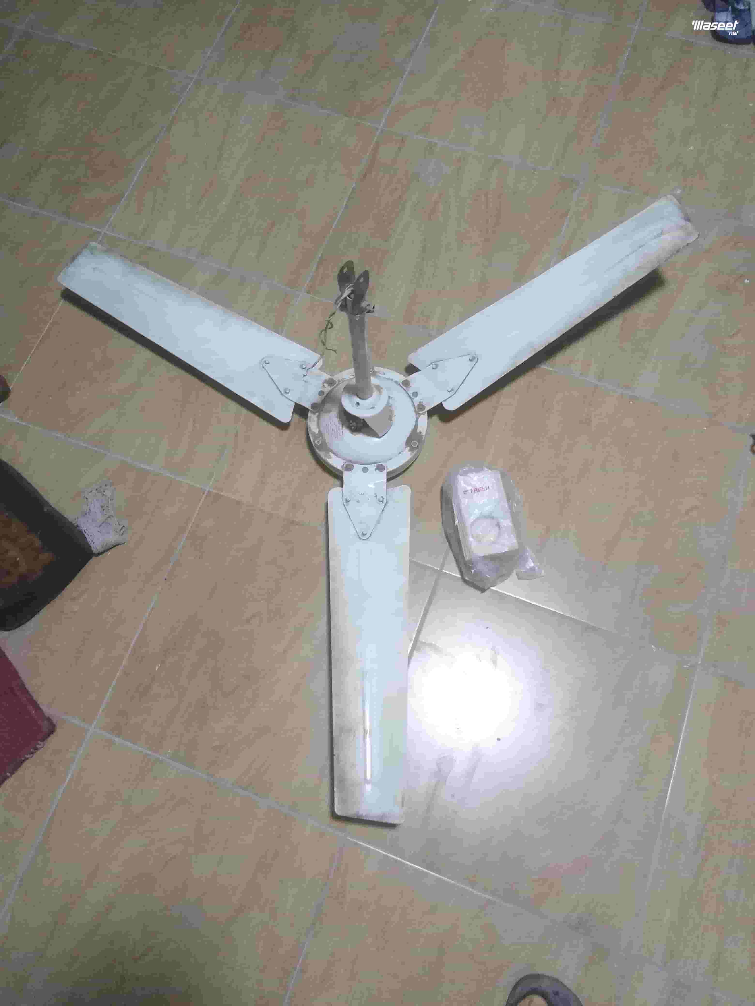 Fresh used  fan for sale 