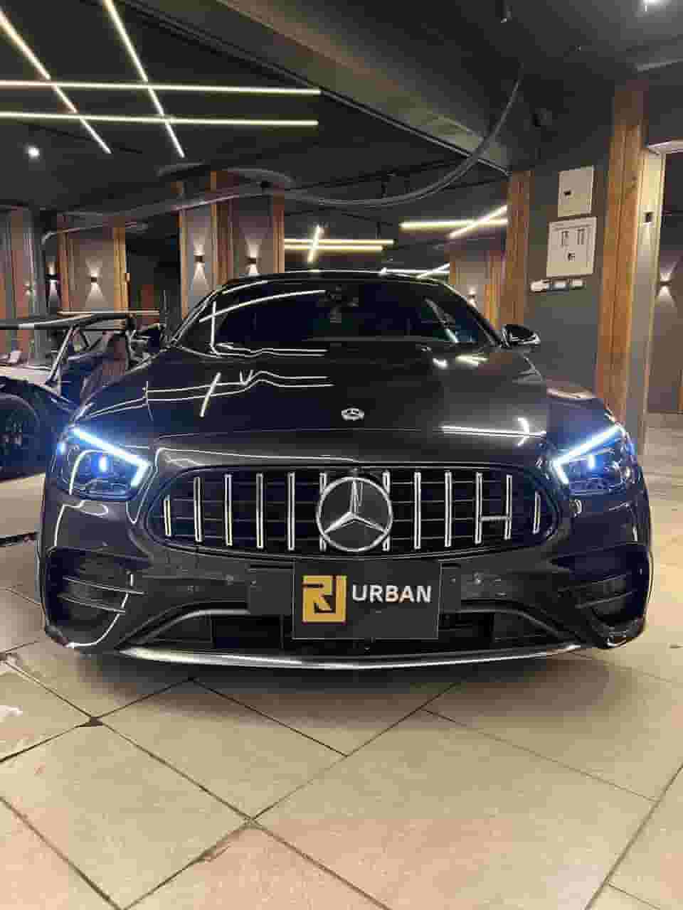 مرسيدس بنز E200 كوبيه أي أم جي 2023