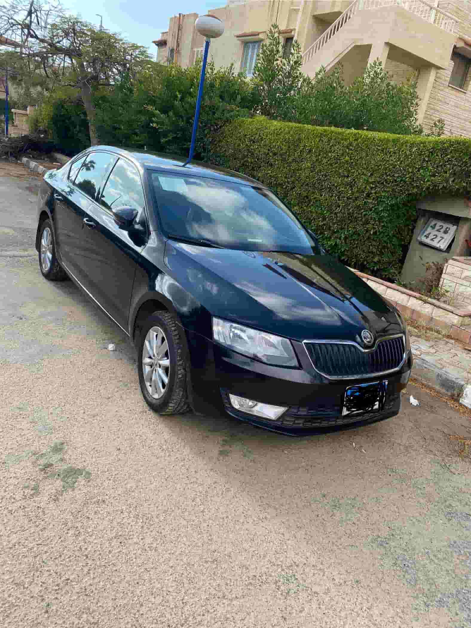 سيارة اوكتافيا A7 2014