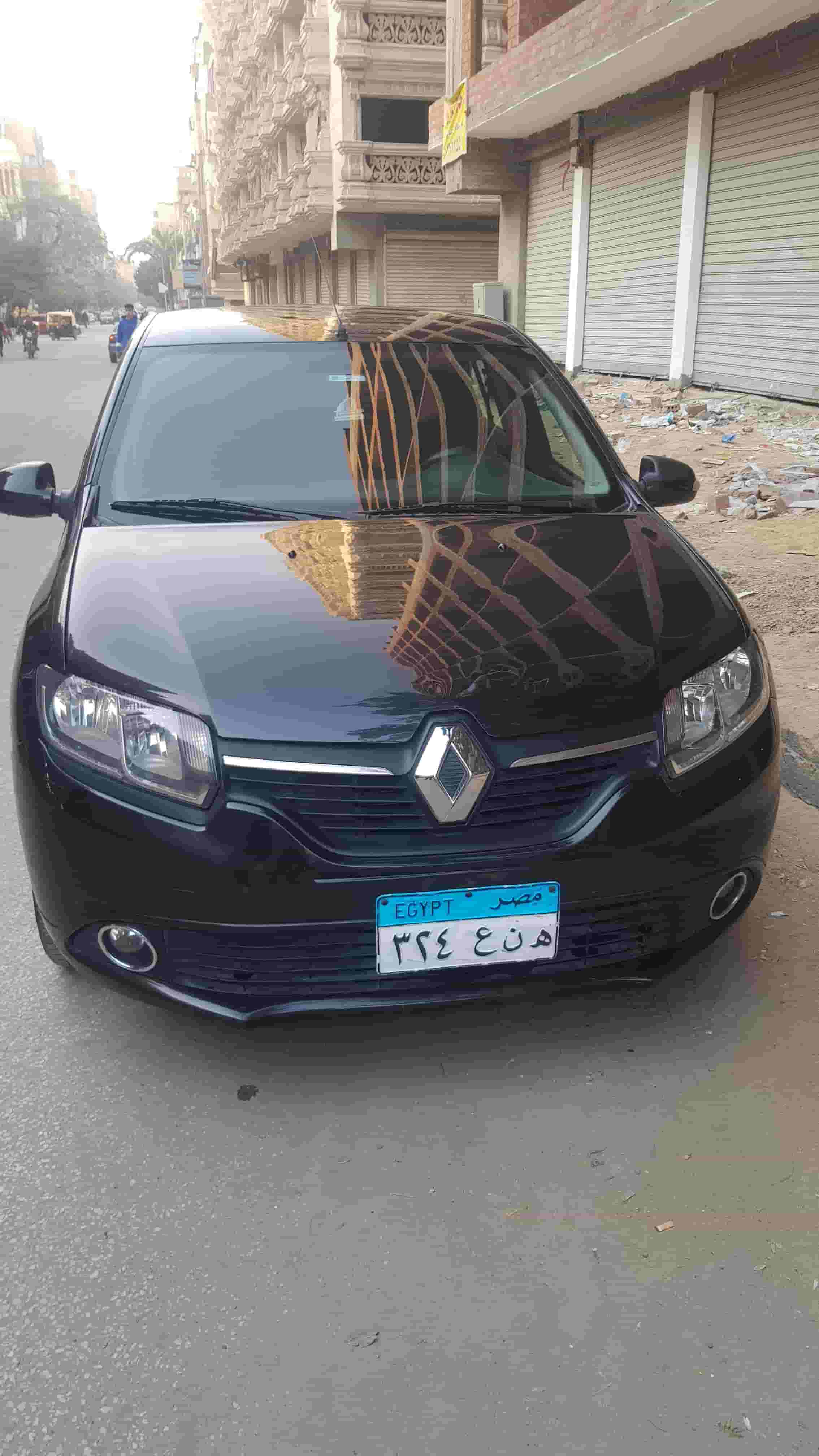 سياره مع السائق 