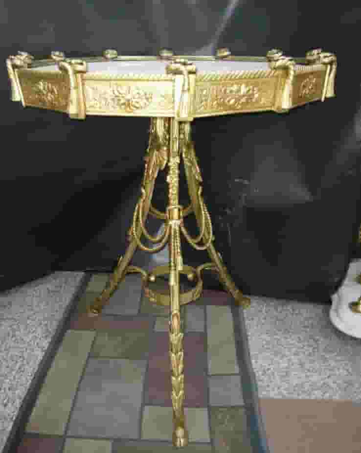 All models of antiques 