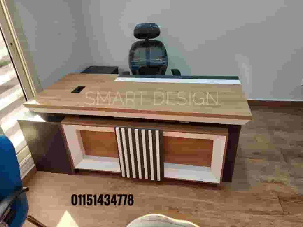 Spanish MDF wood manager's office