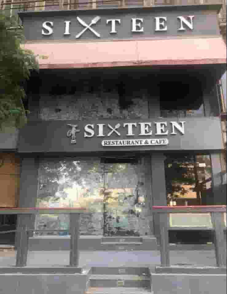 160 m shop for sale Salah Salem Al Oubour buildings