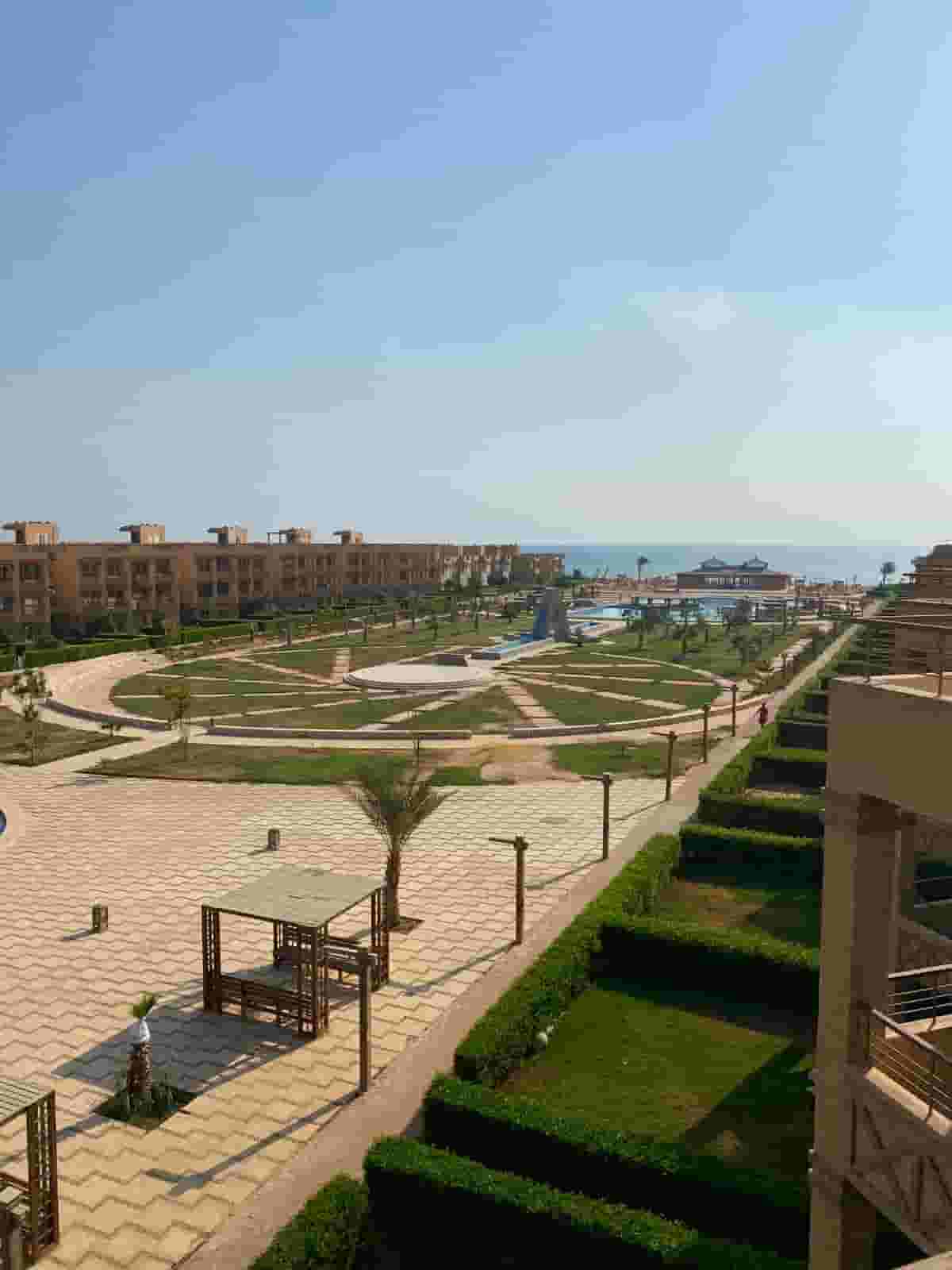 شاليه فاخر 150 م في قلب العين السخنه