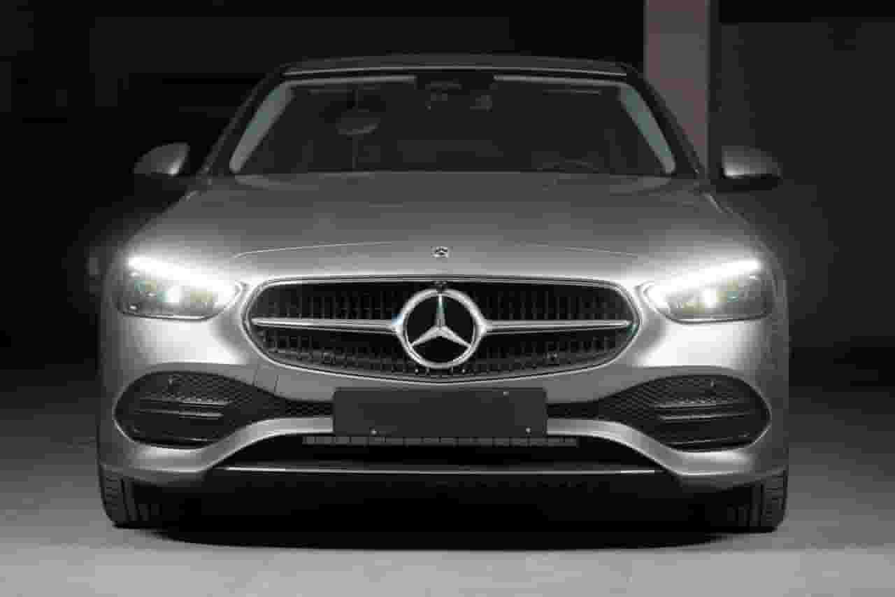  Mercedes Benz C180 2023