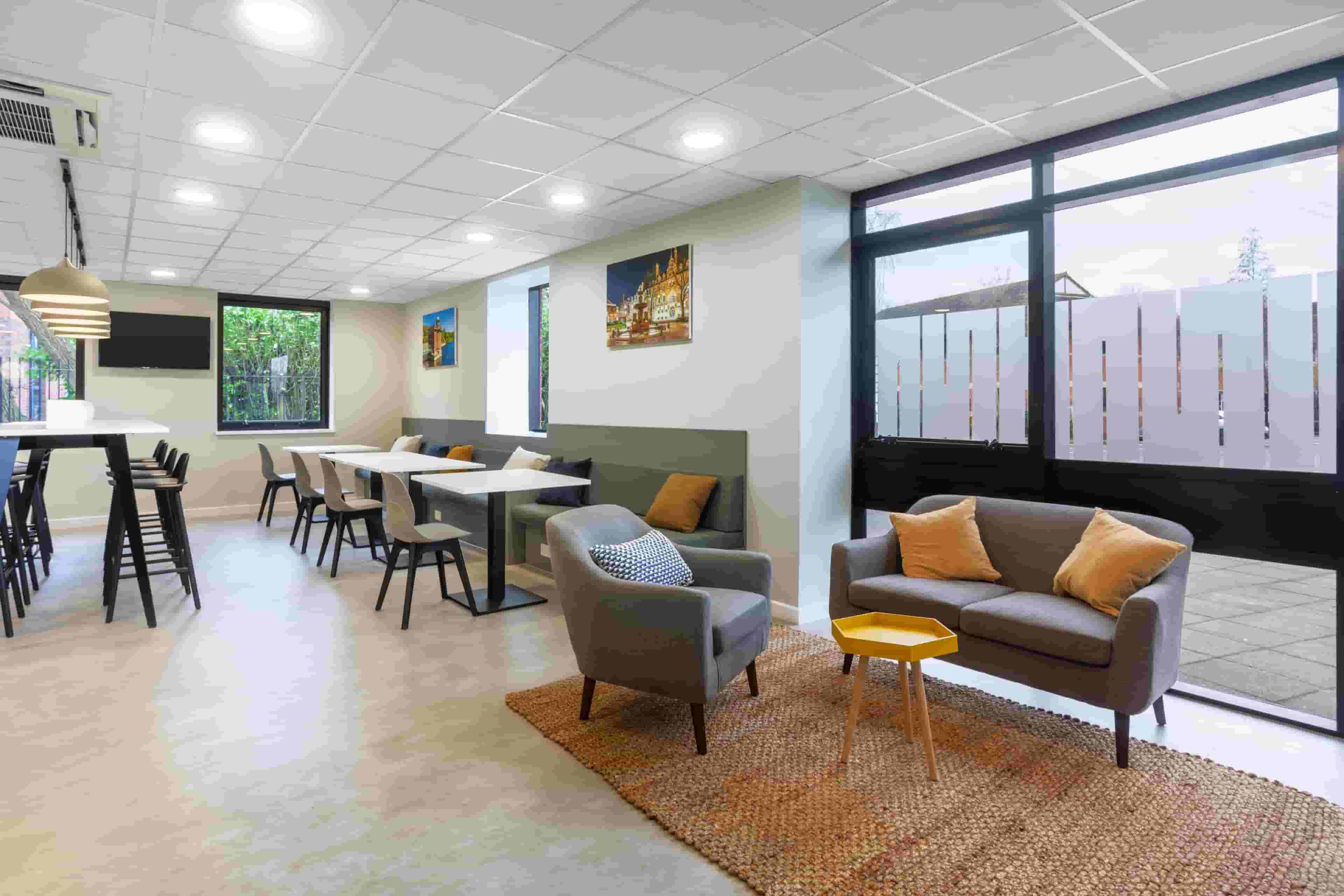 Flexible workspace memberships in Cairo, Park Street West