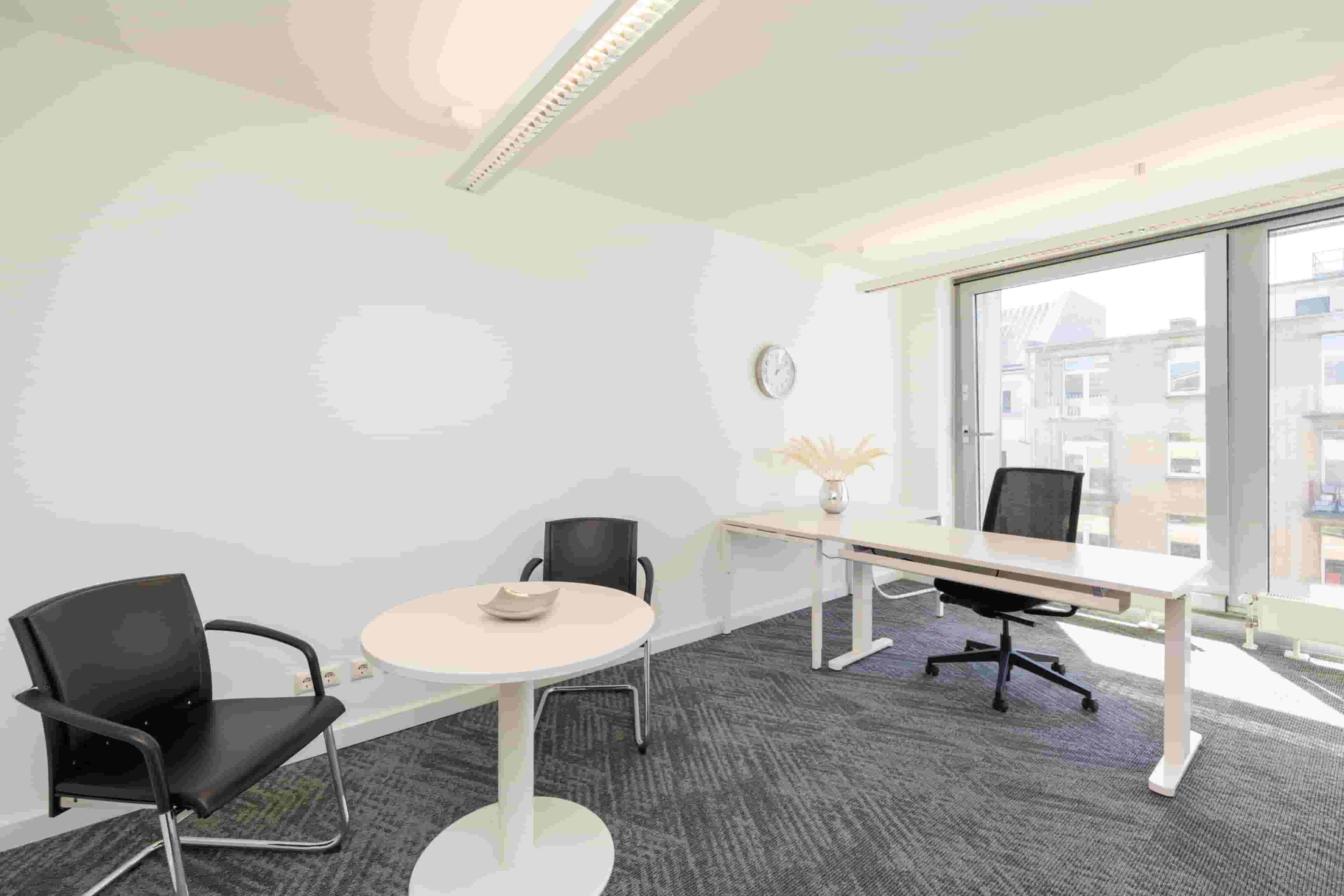 Flexible office memberships in Cairo, Park Street West