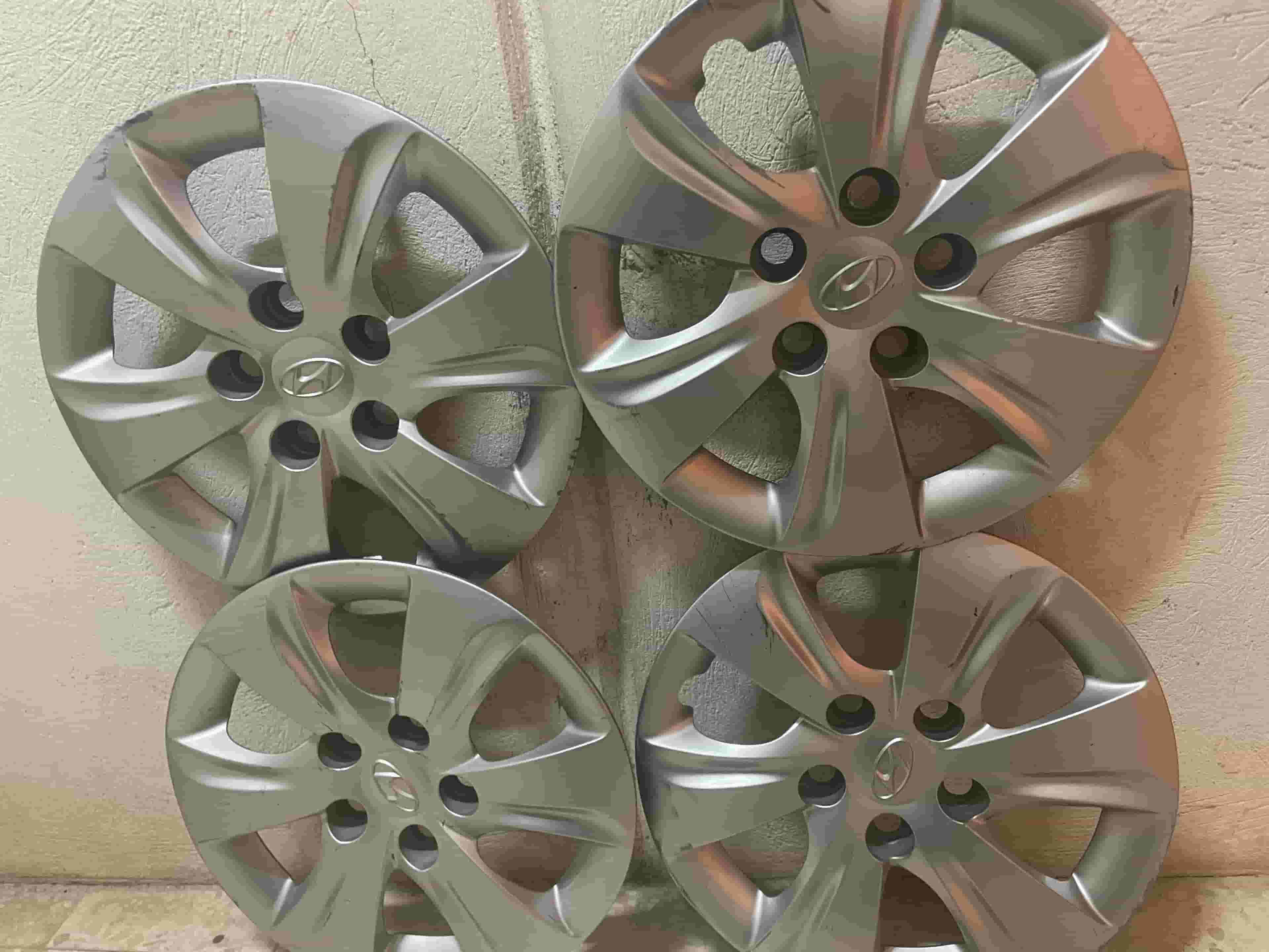 15 wheel plates