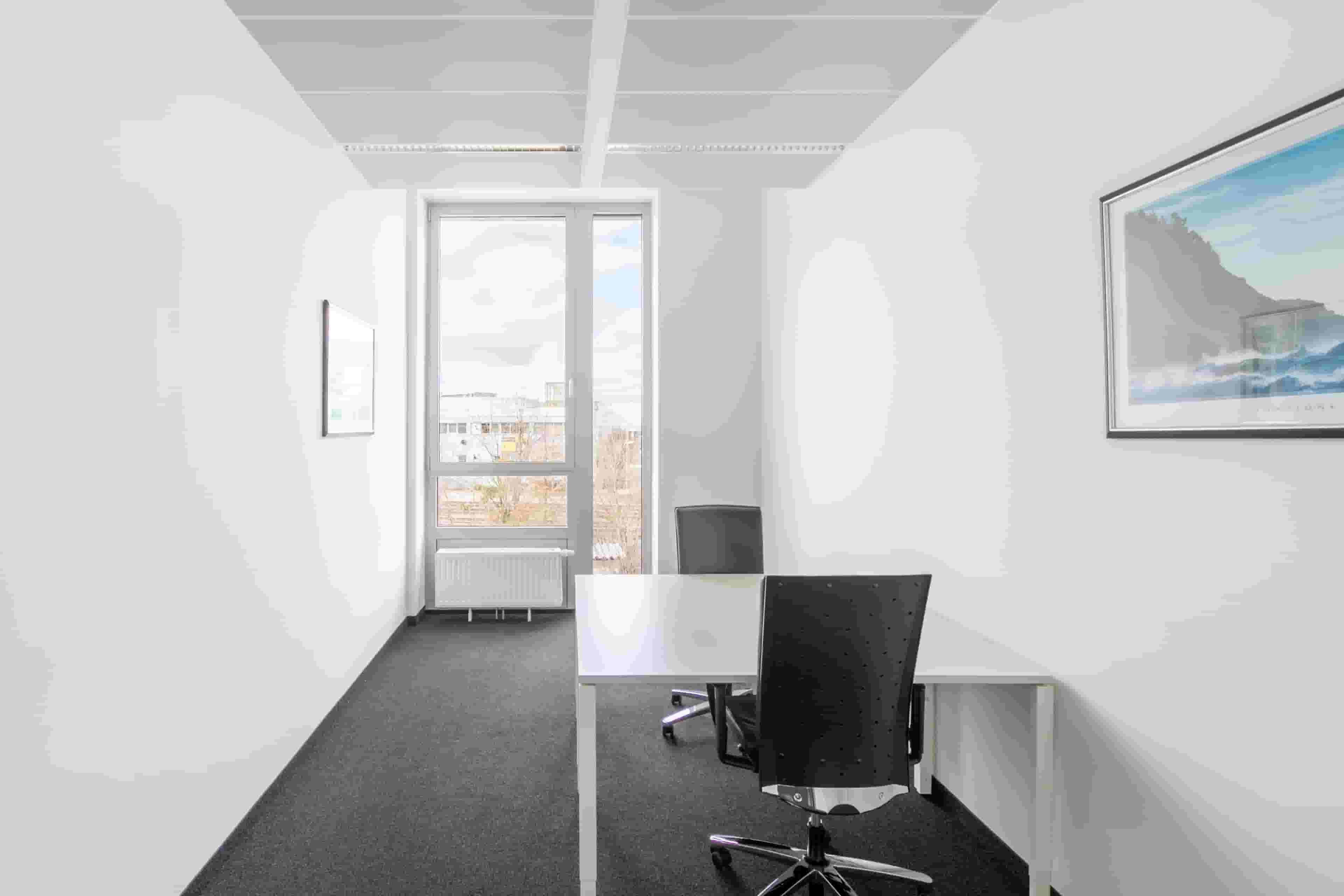 Flexible office memberships in Hurghada, Royal