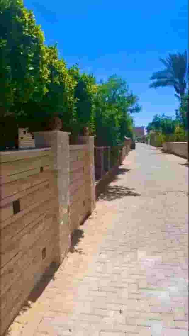 Villa for sale in North Coast 400m