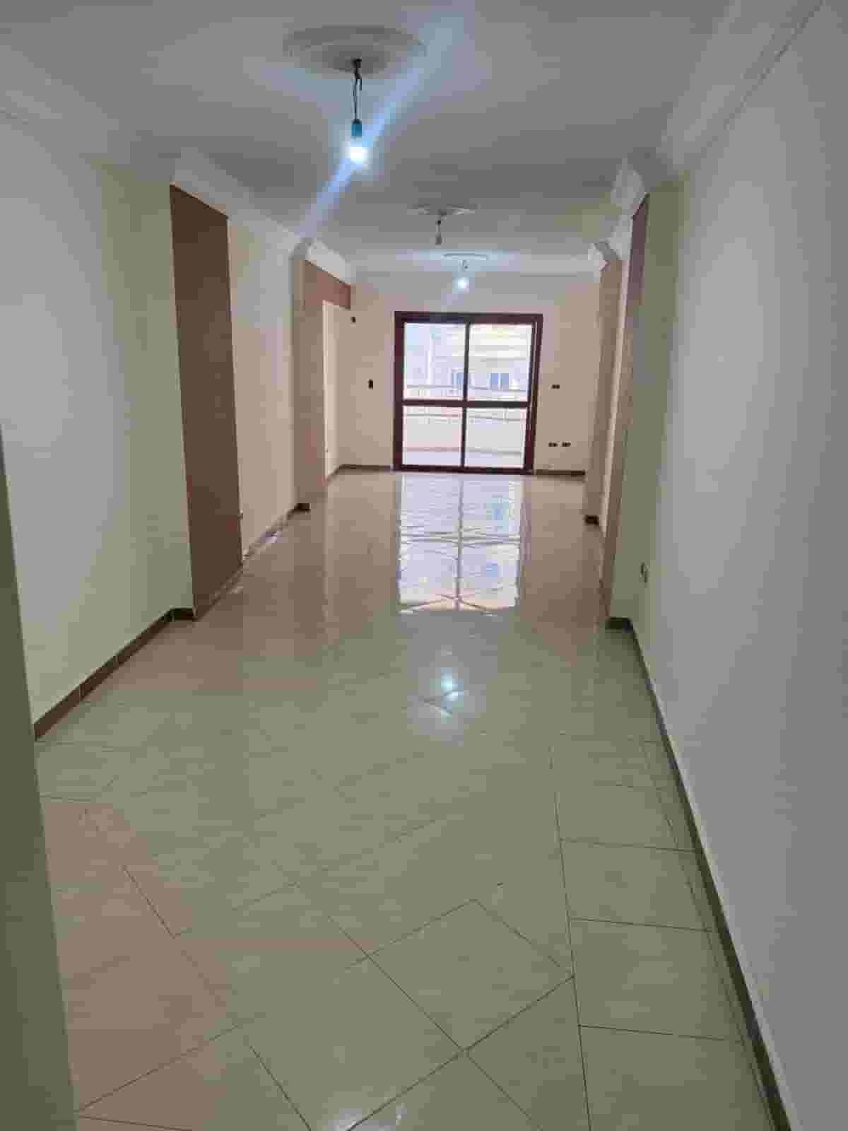 شقه(140م)للايجار  بسيدي بشربحري