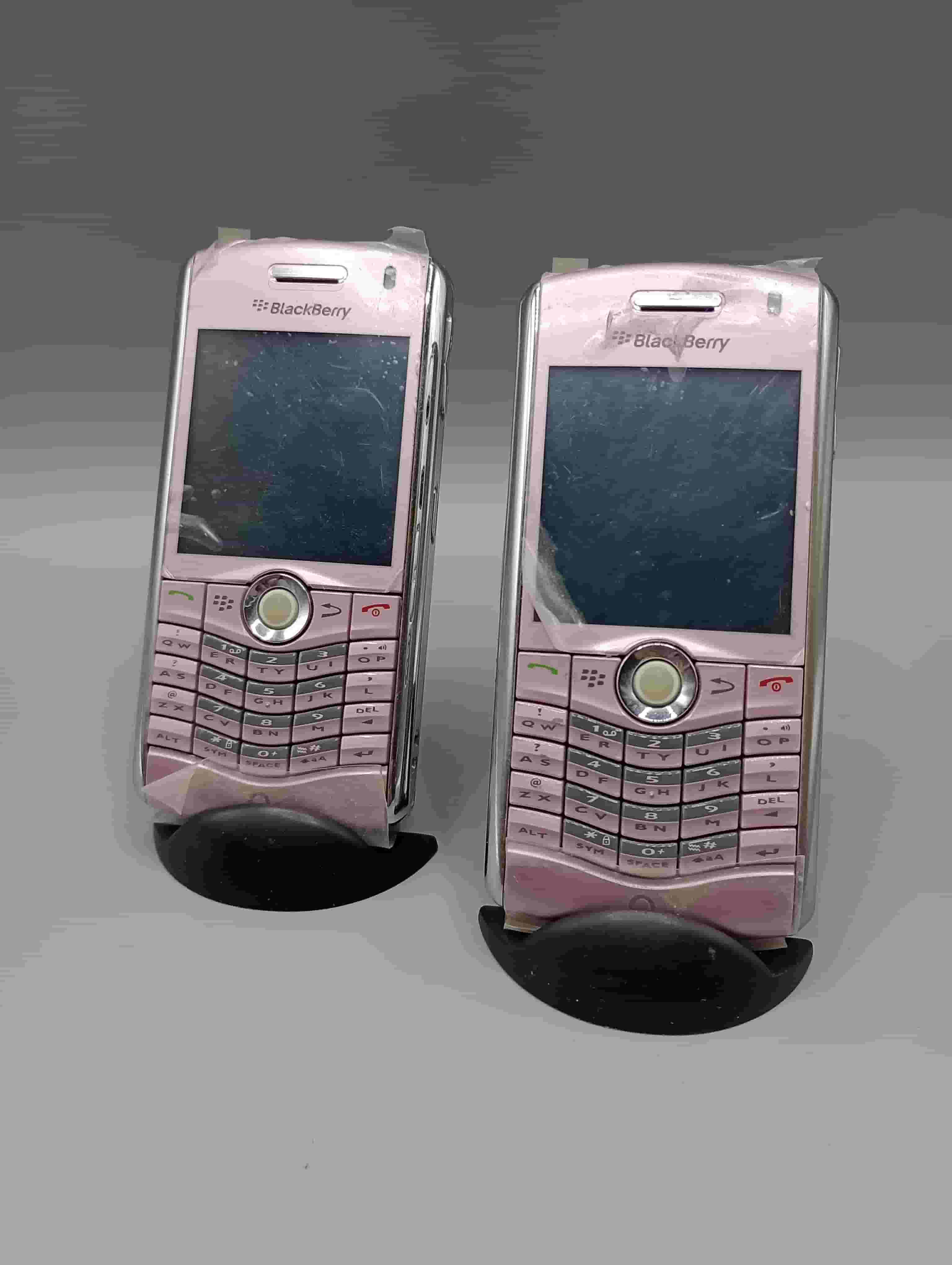 Blackberry Pearl 8110 new Zero without battery and accessories