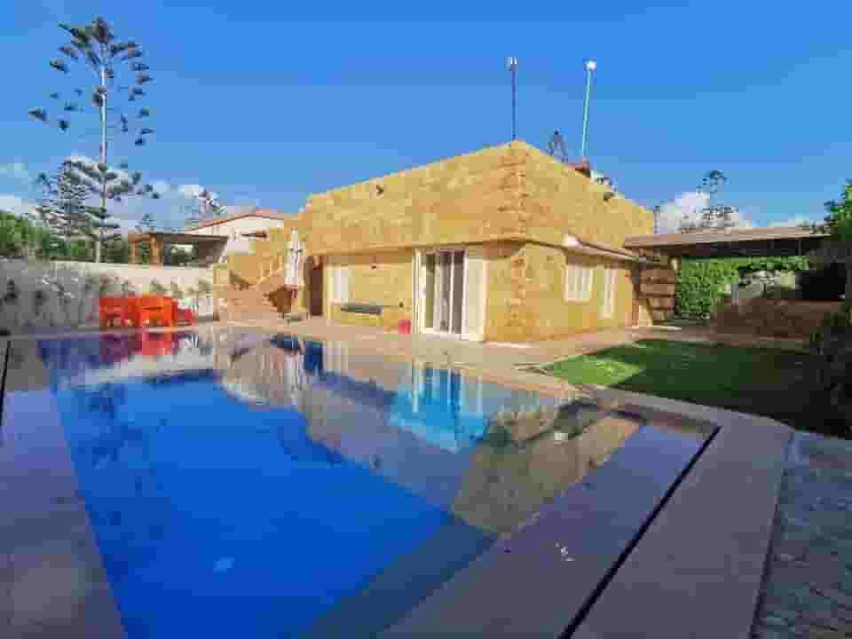 For rent a separate chalet with a private pool