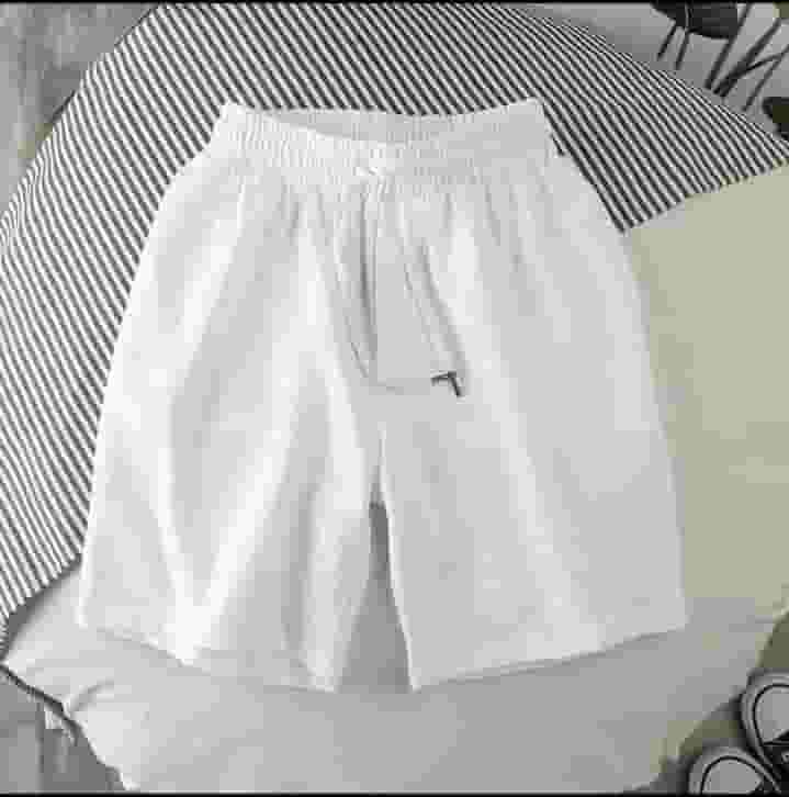   Melton shorts  