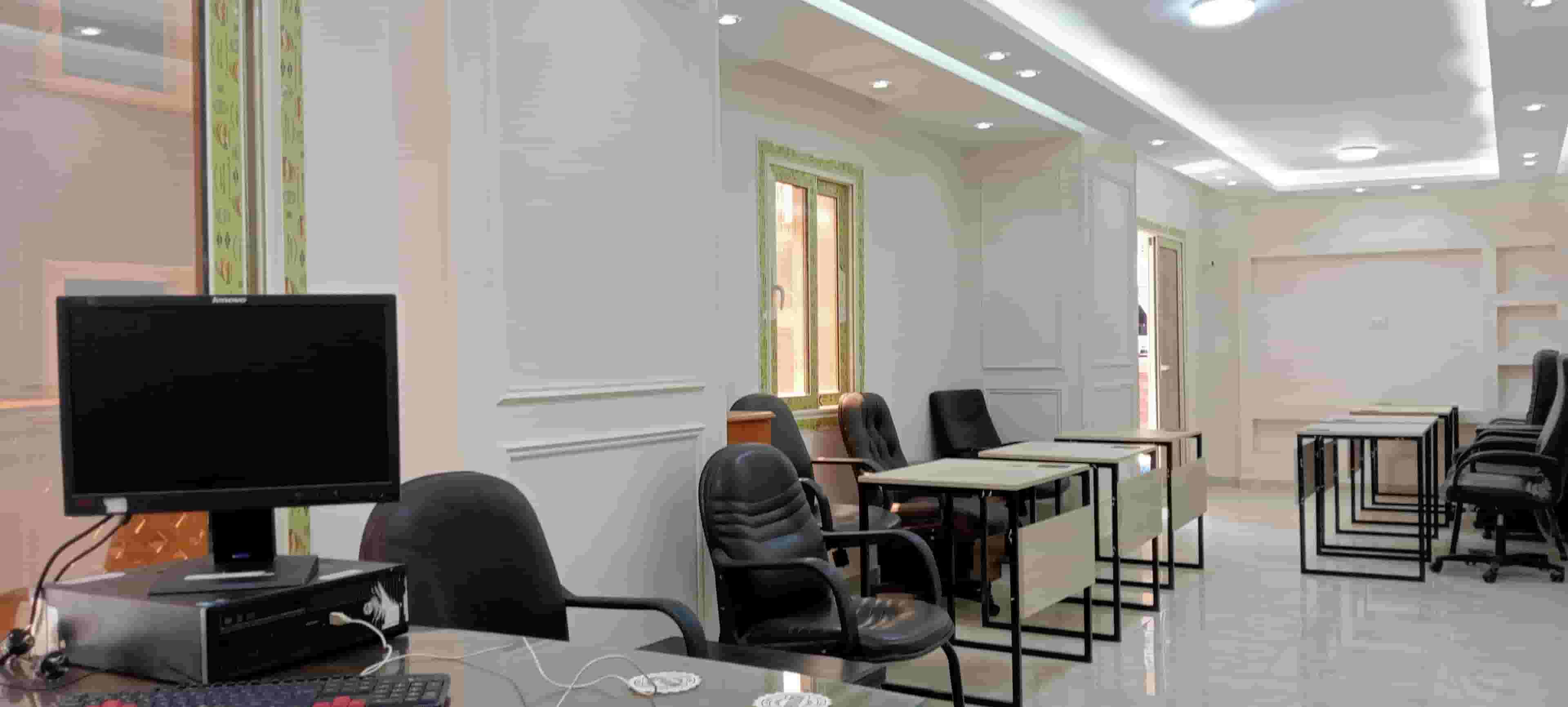 Administrative Office For Rent in El Seyouf Shamaa