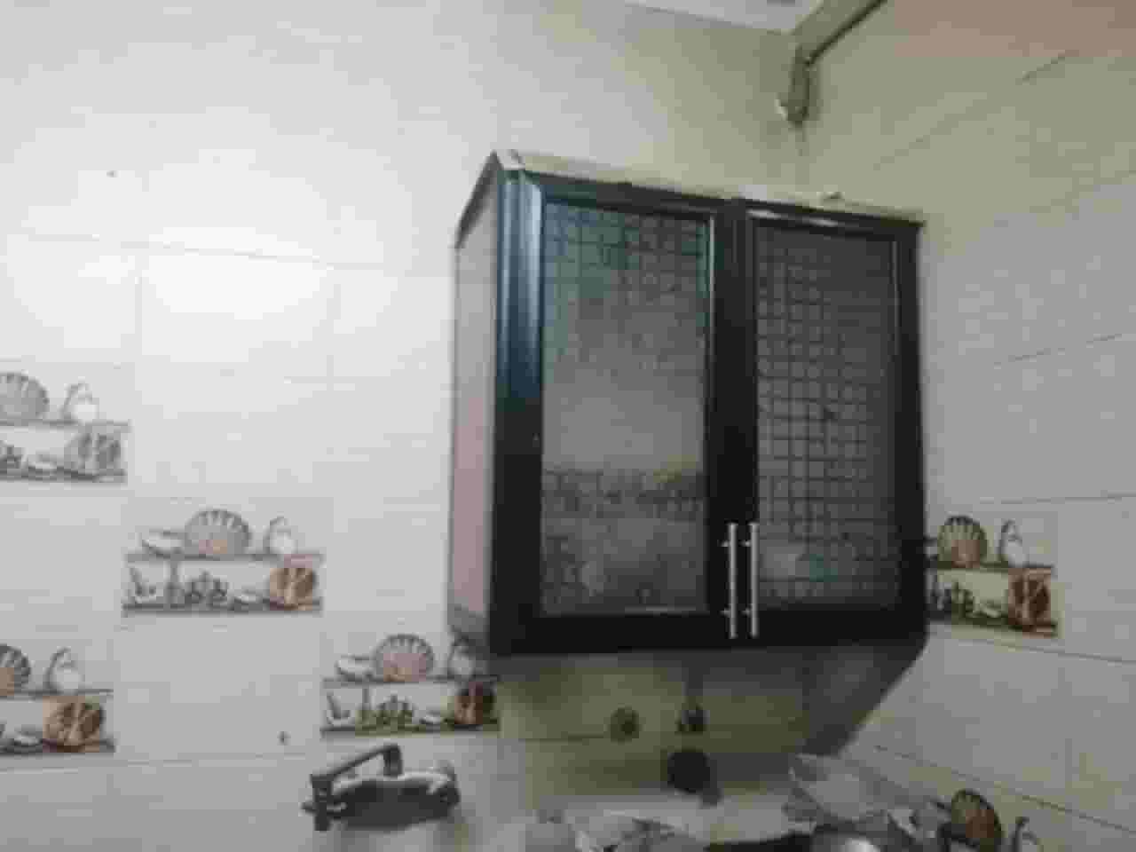 Montal kitchen