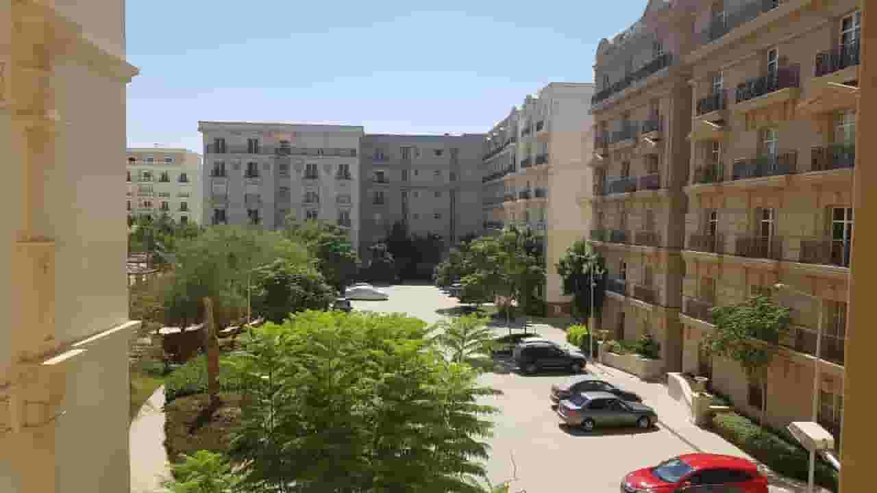 Apartment for sale in Hyde Park area 228 m