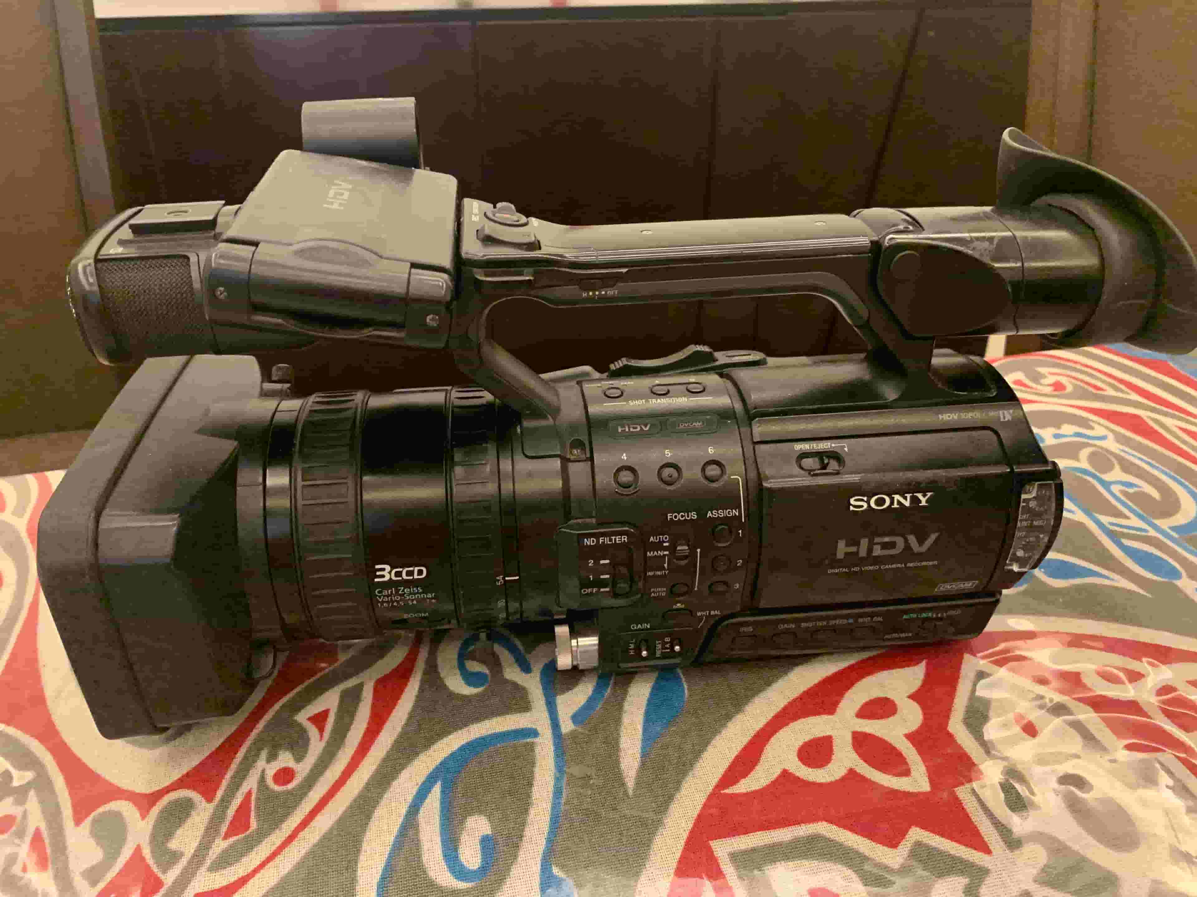 Sony Z1HDV camcorder Used
