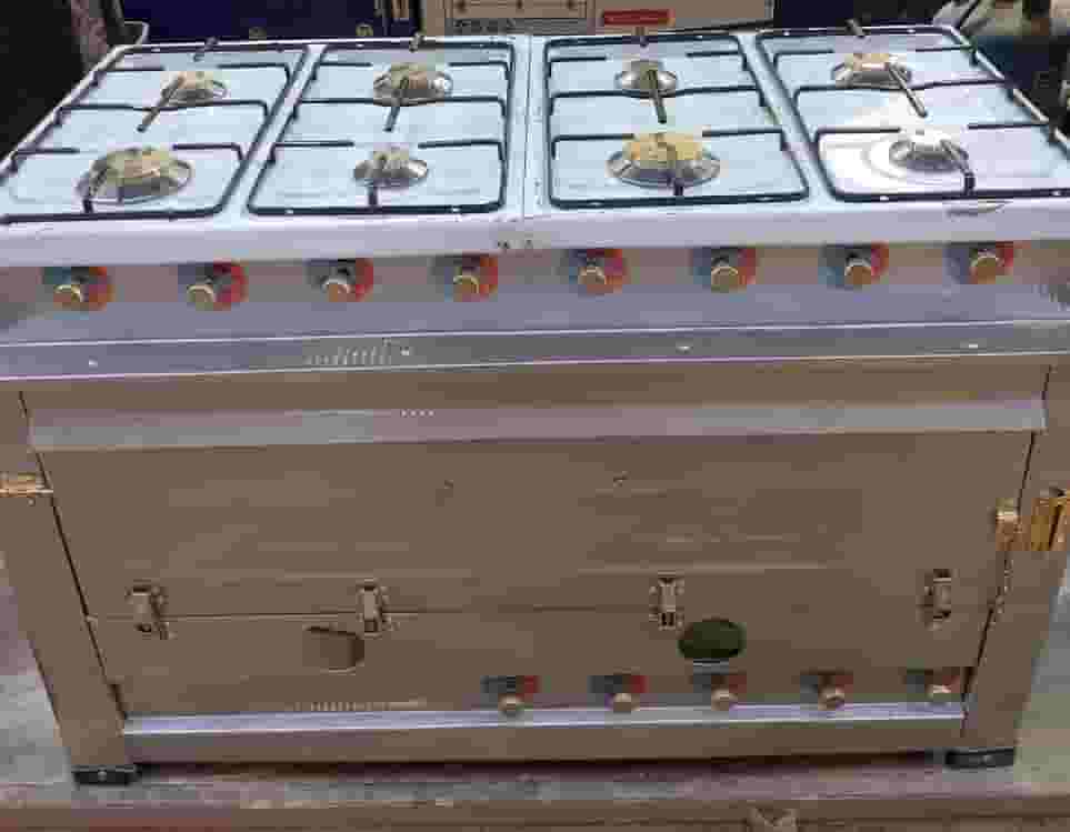 We sell ovens and cookers manufactured by our factories