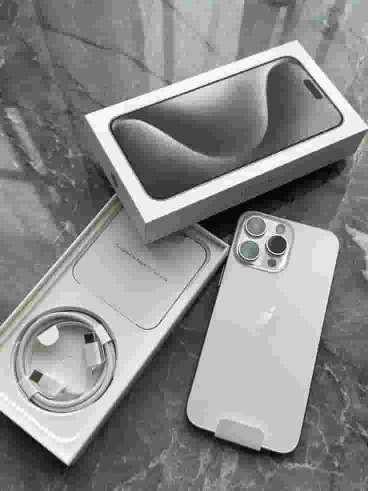 iPhone 15 Pro Max replica
