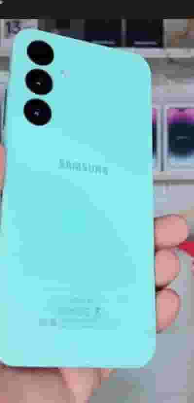 Samsung Galaxy A76
