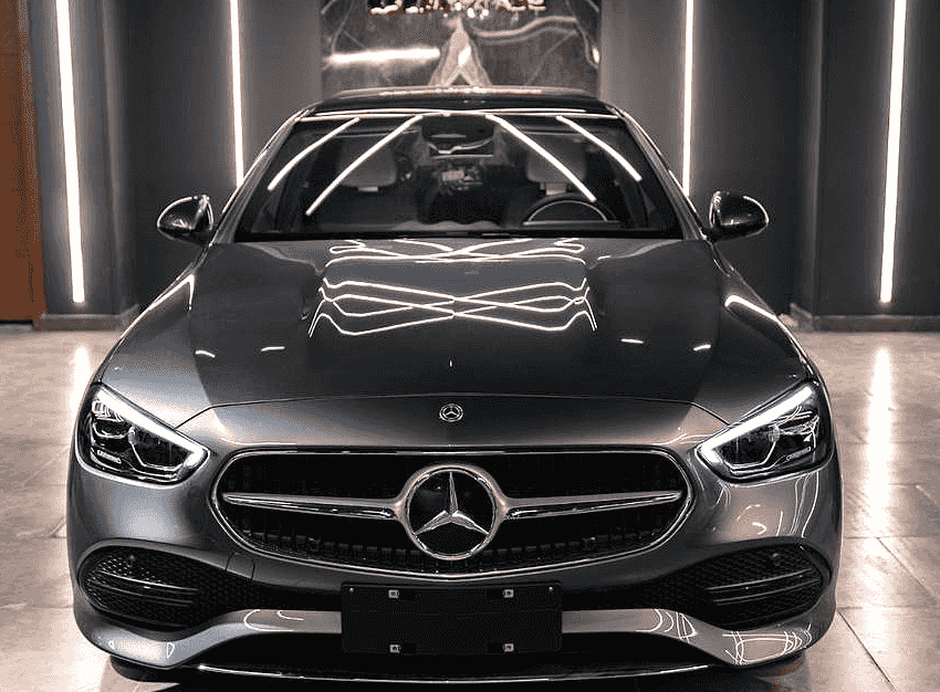 2025 Mercedes C180  