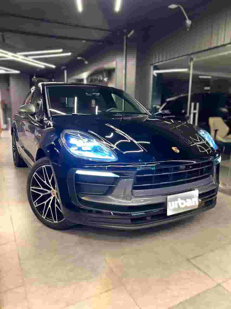 2025 Porsche Macan t