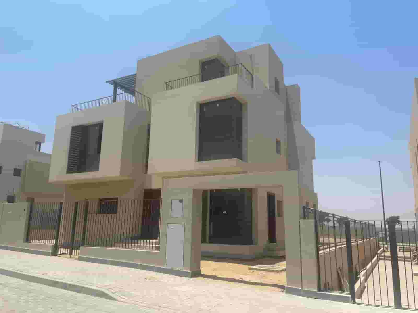 Standalone villa for sale in SODIC EAST El Shorouk