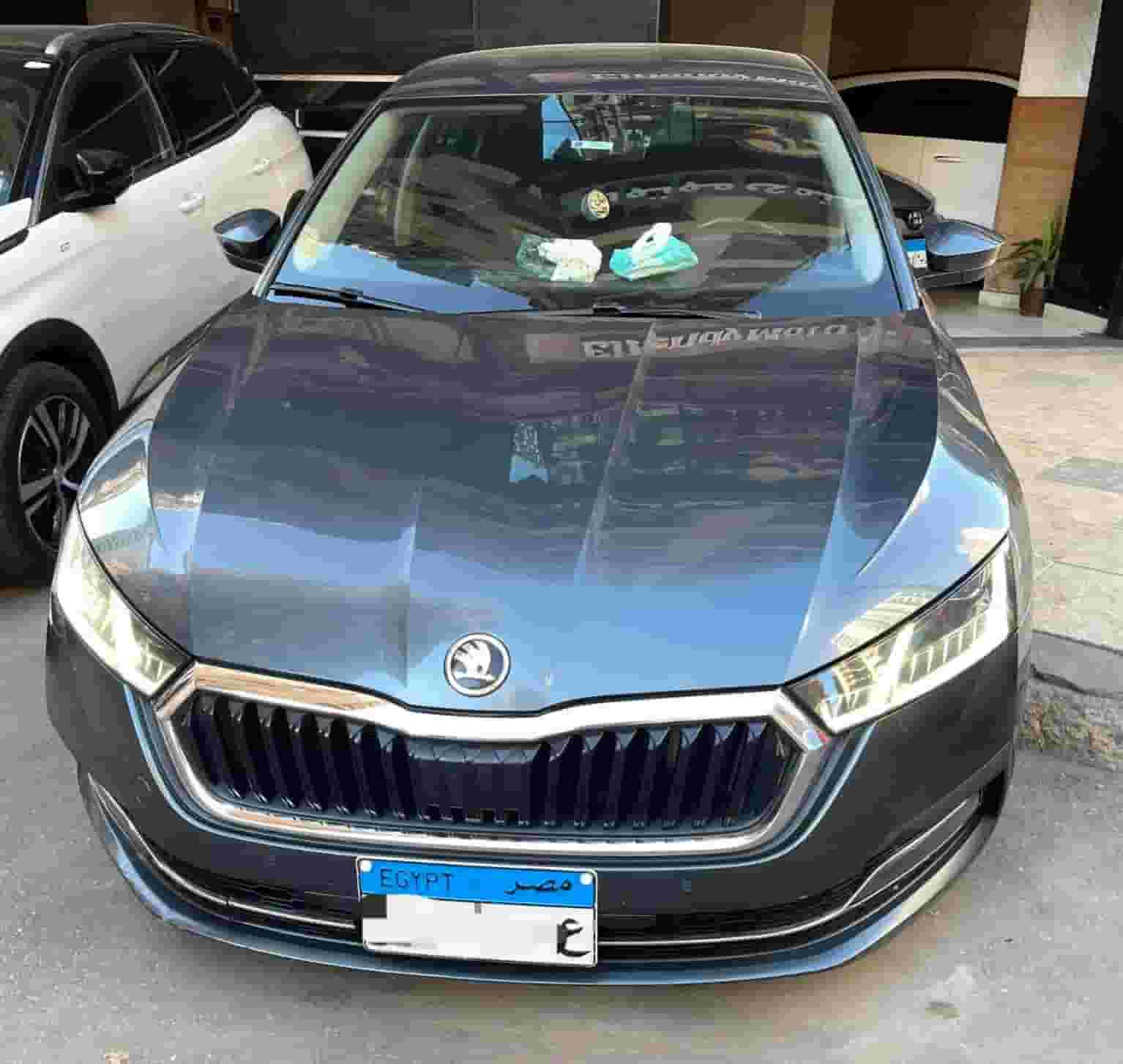 للبيع سياره سكودا اوكتافيا 2021