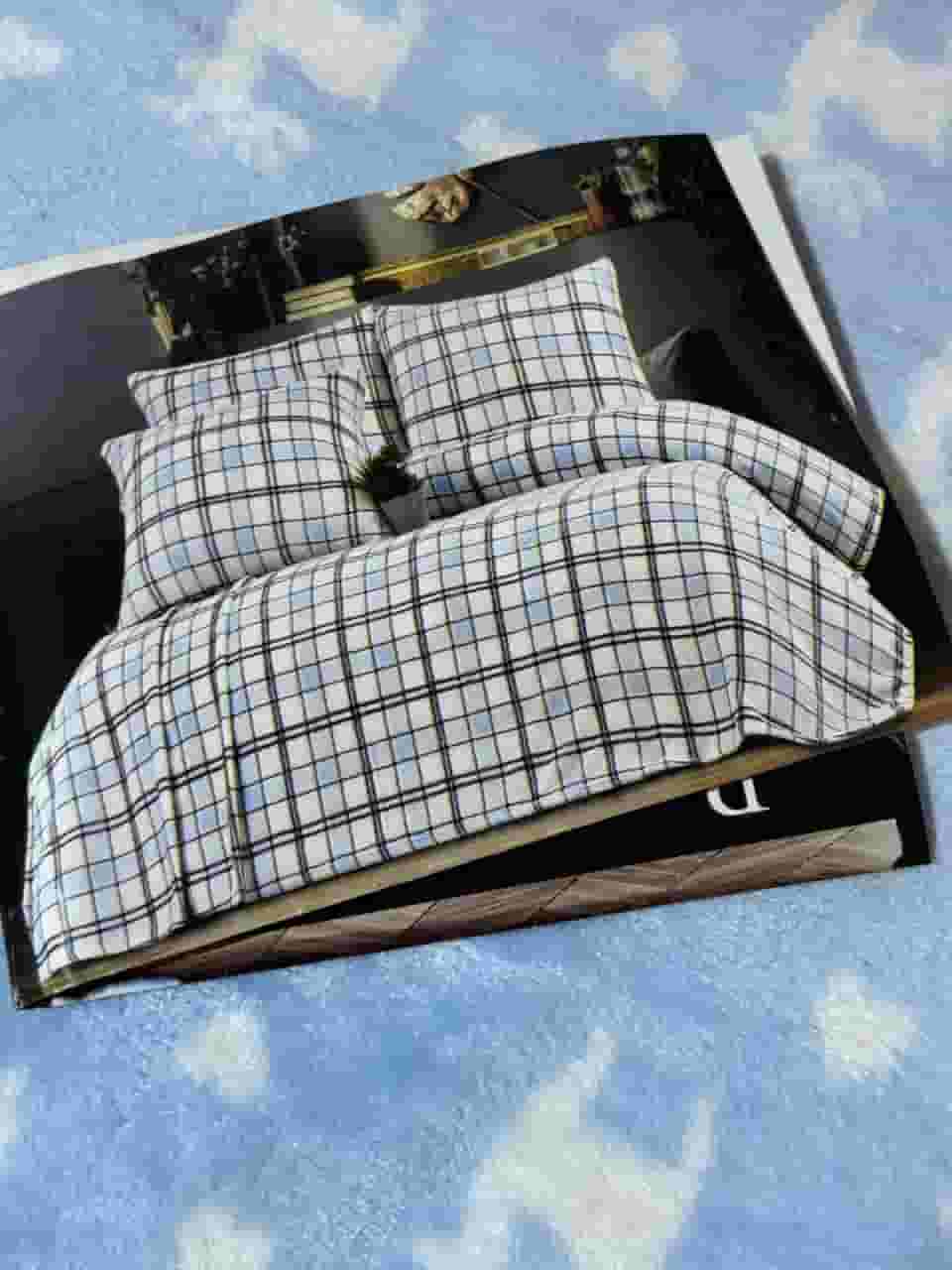 4 Piece Jumbo Bed Set