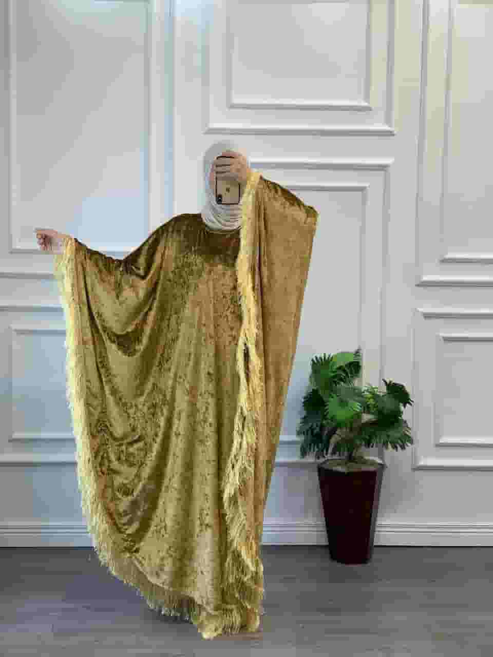 Chic abaya for the winter of 2026