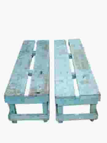 عدد 2 مقعد بلدى خشب محمل جدا