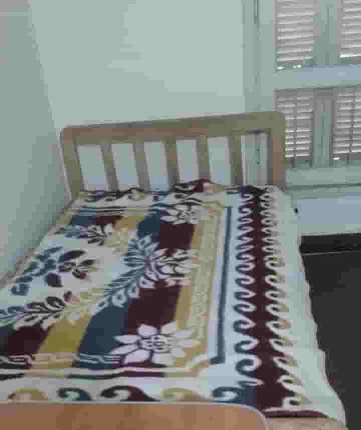 4 بطانيات صوف طبيعى