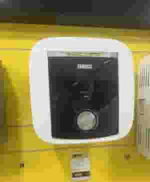 سخان كهربائي زانوسي ١٥ لتر جديد بالكرتونة