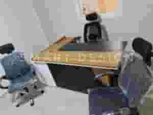 Spanish mdf supplier manager's desk size 180 cm with a side side, a moving drawer unit and a hospitality table