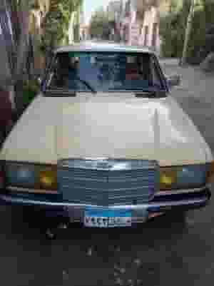 للبيع سيارة مرسيدس موديل 230 اى