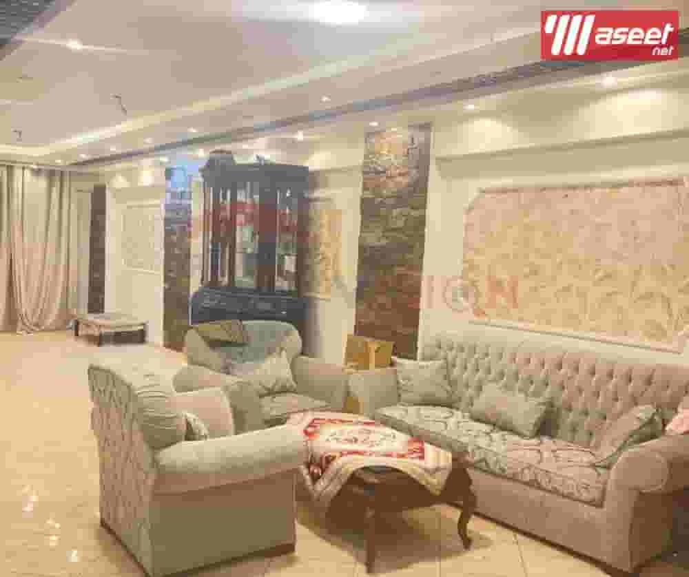 شقة للبيع 275 م في كامب شيزار - بحر مباشر