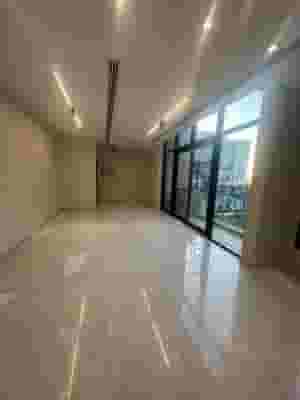 Special office for rent in District5