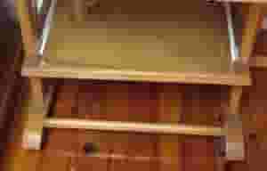 منضده للكمبيوتر من الزان