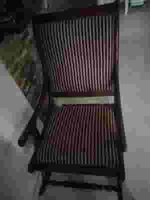 كرسى هزاز من مفكو حلوان