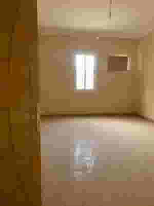 شقه للايجار بمصر الجديده 200م