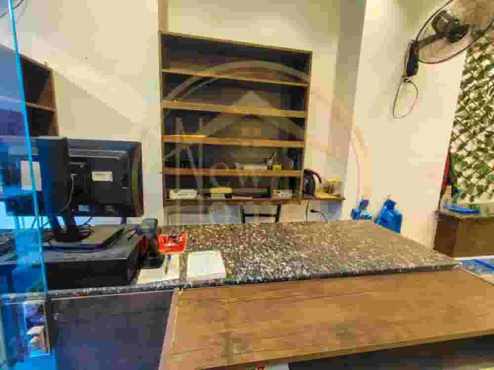 محل 90م للايجار بسموحه