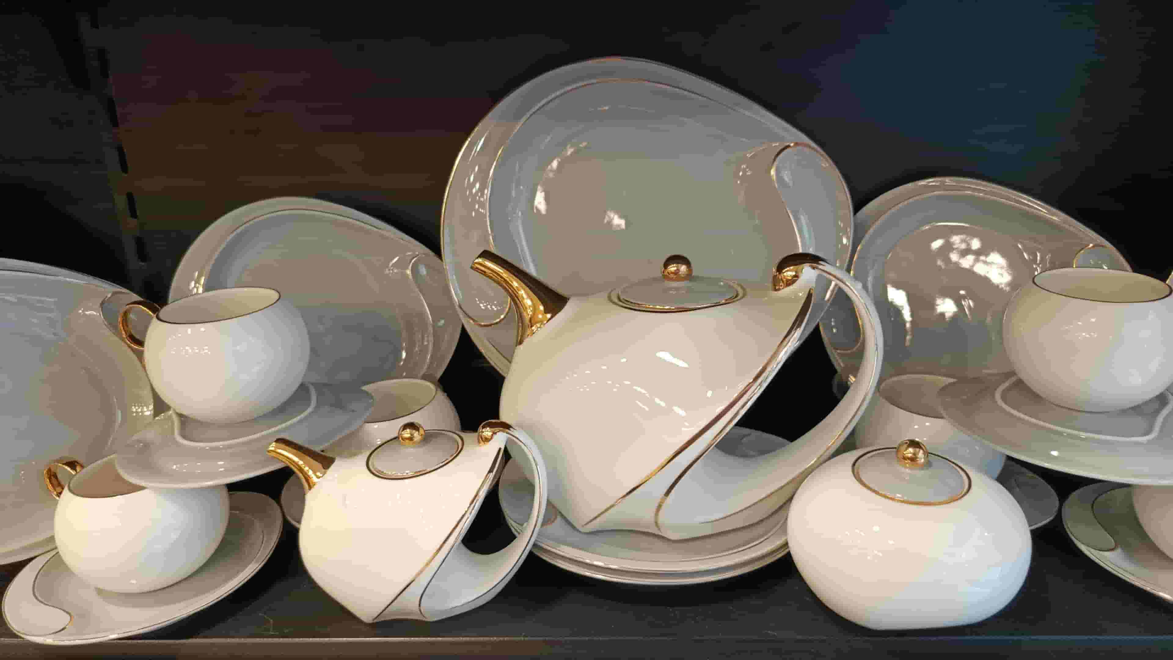 طقم شاي وجاتوة