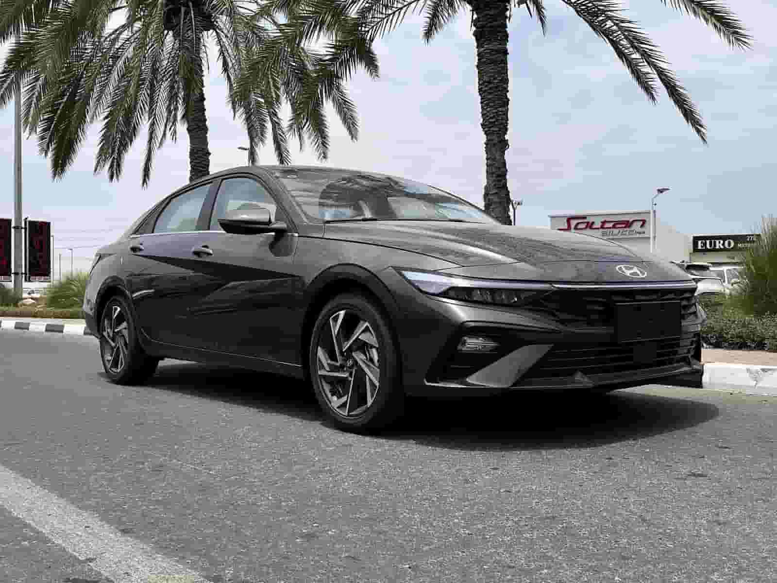 Hyundai Elantra 2025 