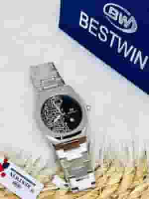Best win watch
original watch
All the seals are sealed 
Butterfly lock
The watch is fully metal
It is resistant to rust and scratches