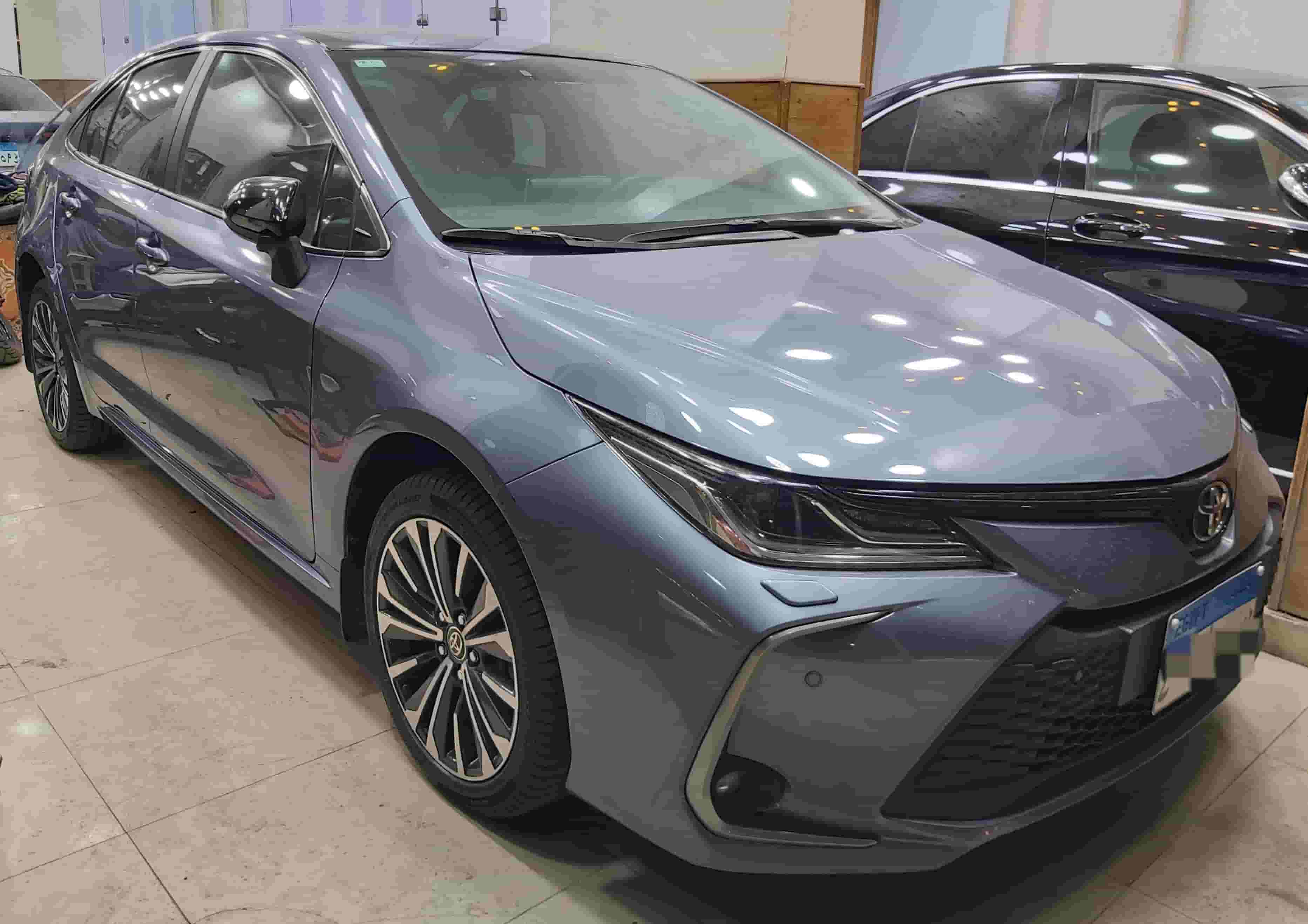 تويوتا كورولا 2025 فئة ٥