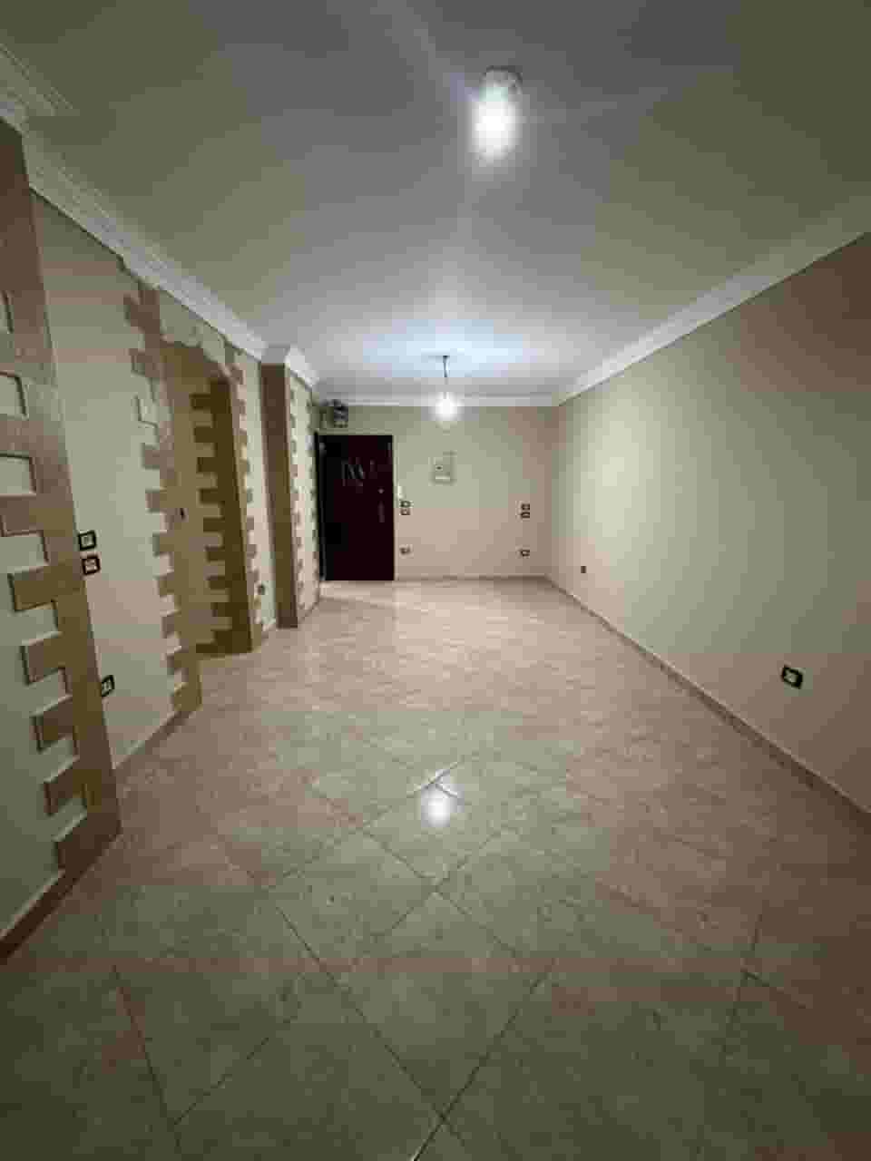 يوجد محل للايجار بفيصل الرئيسي