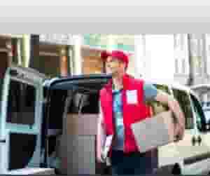 سواقين ومندوبين في شركة انترناشيونال نيو 