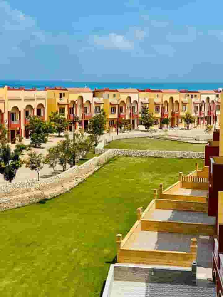 Villa for sale in installments on the North Coast, receive it immediately